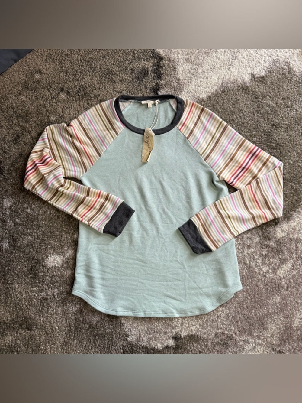 Mystree Mint Raglan Long-Sleeve Top with Striped Sleeves - size small - Picture 2 of 8